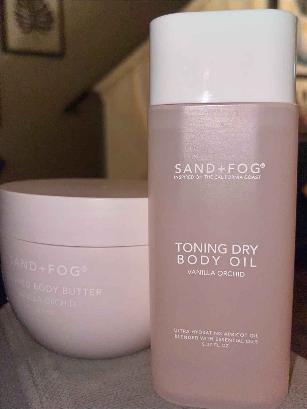 SAND+FOG Vanilla Orchid Toning Dry Body Oil - Soft Pink